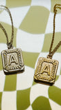 NECKLACE - INITIAL PENDANT IN GOLD